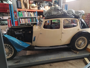 Cream coloured Riley Kestrel