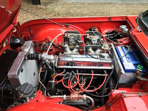 Triumph TR4 engine